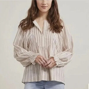 Elizabeth & James Size Medium Peasant Blouse Ivory Red Boho Ruffle Pintuck Top
